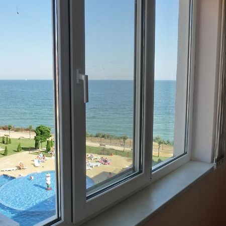 Sea View Panorama Apartment On Complex With Pools And Beach, Sveti Vlas Exterior photo