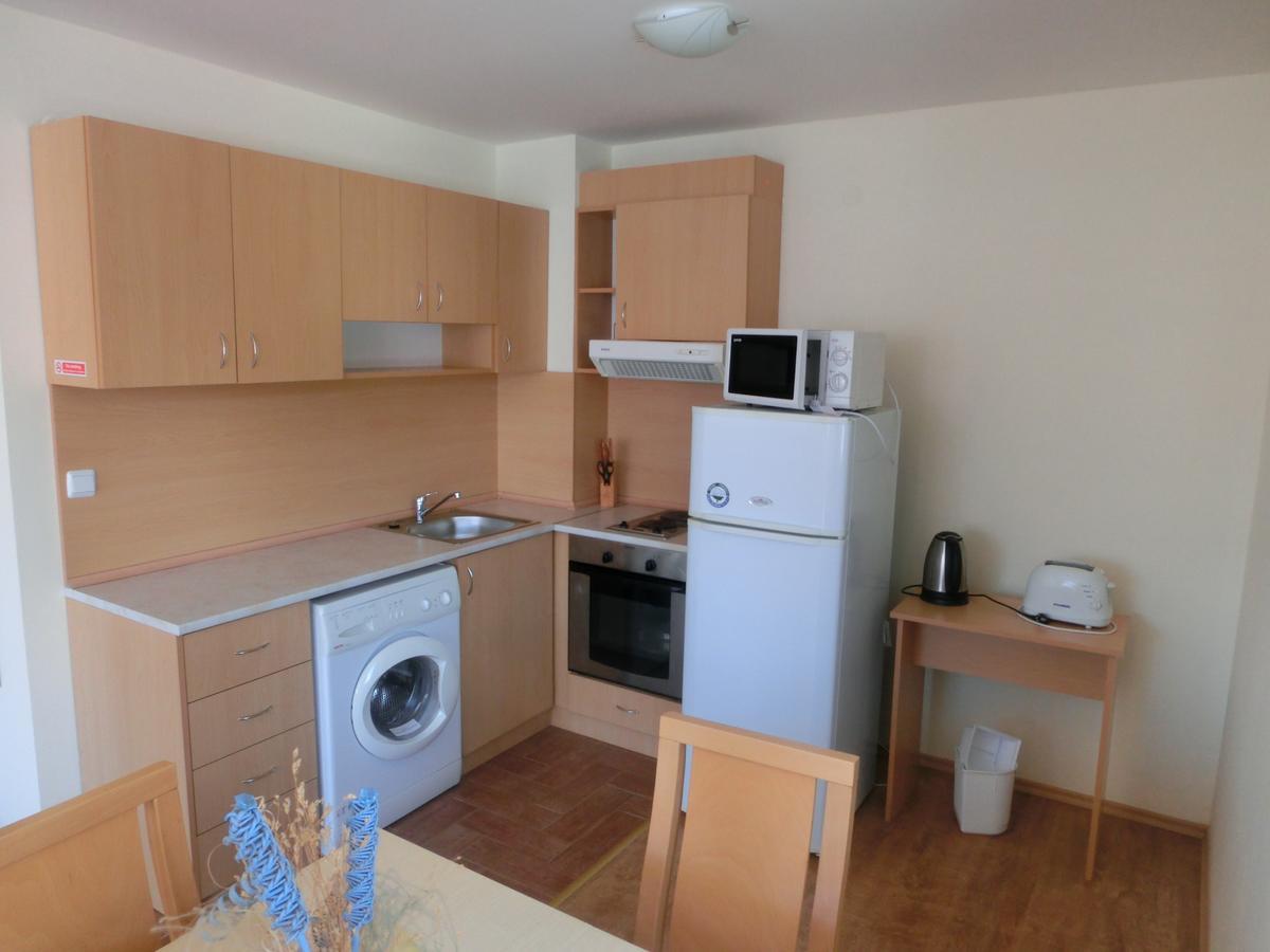 Sea View Panorama Apartment On Complex With Pools And Beach, Sveti Vlas Exterior photo