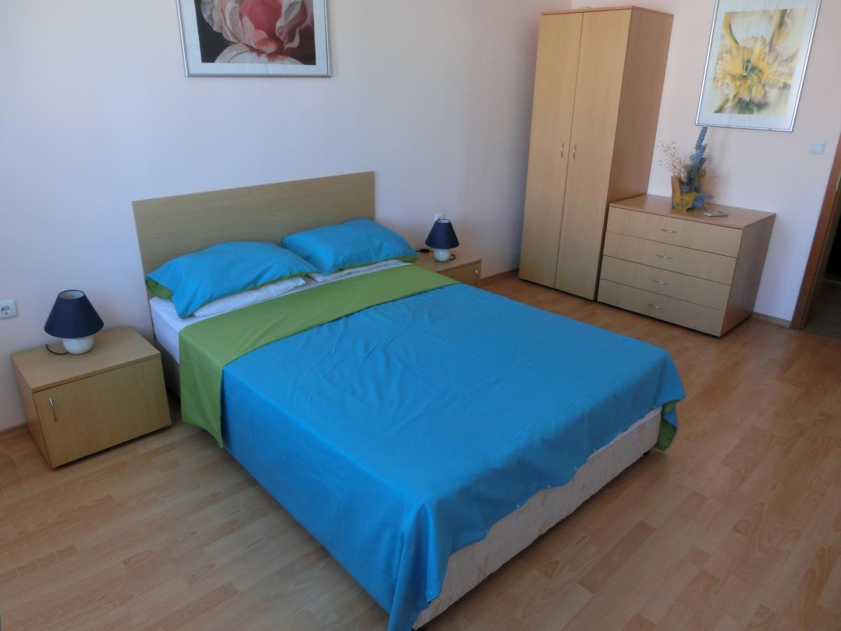 Sea View Panorama Apartment On Complex With Pools And Beach, Sveti Vlas Exterior photo